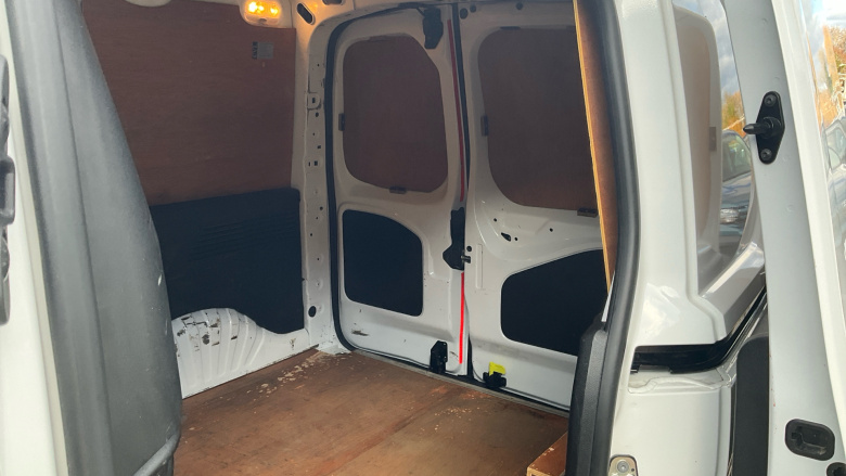 Peugeot Partner Standard Diesel 1000 1.5 BlueHDi 100 Professional Van